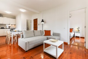 Apartment | 1 bedroom, iron/ironing board, WiFi