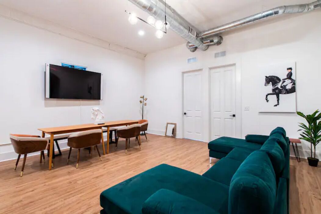 Kentucky Derby 2023 Cigar Lounge 4 large groups