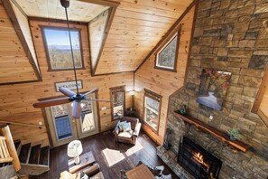 Smart TV, fireplace, video games, DVD player - Huge MTN VIEW Cabin! Hot Tub, Game Room, Theater (Blue Ridge)