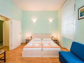 1 chambre, accès Internet, draps fournis