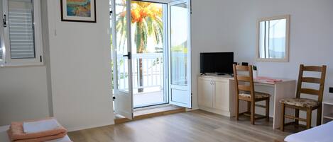 1 bedroom, Internet, bed sheets