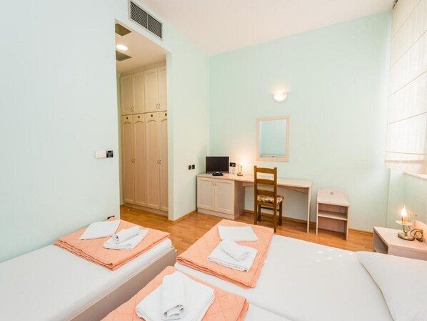 1 bedroom, Internet, bed sheets