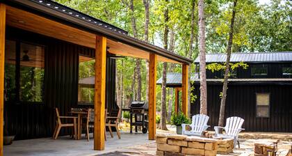 Hideaway North Secluded & Dog-Friendly on Table Rock Lake -close to Eureka Sprgs