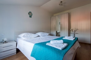 3 Schlafzimmer, WLAN, Bettwäsche