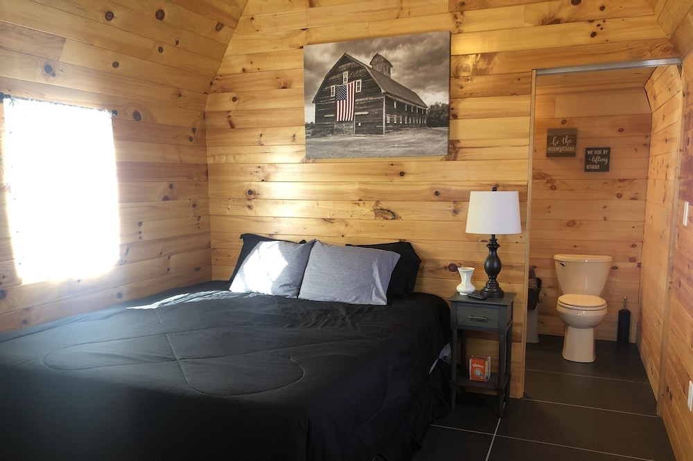 Sunrise Cabin in the Hills near Lily Bluff & Obed River