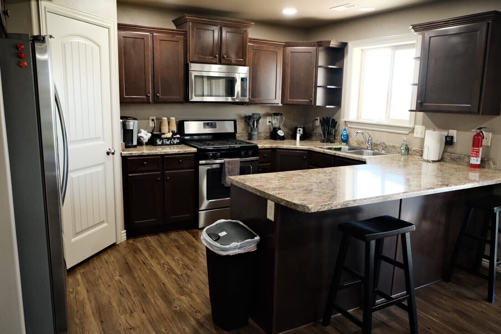 Entire 3 bedroom home with great mountain views