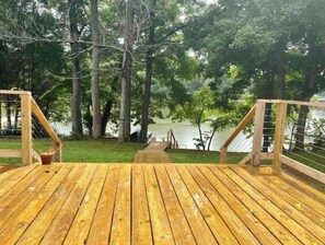 Property grounds - High Rock lakefront escape-dock, firepit, kayak, paddle board, fishing, swimming (Lexington)