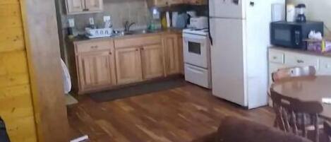 Televisor i llar de foc