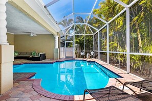 Beheizter Pool