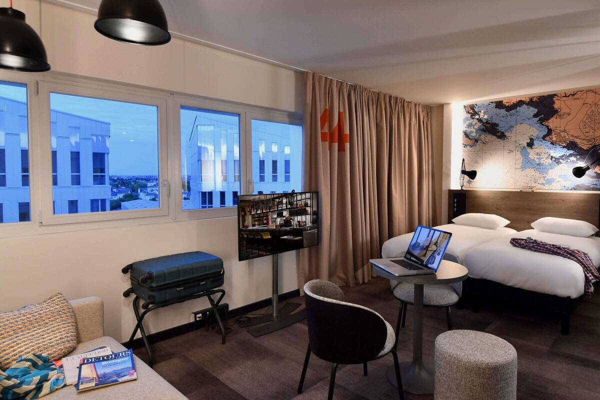 Suite, 1 Double Bed with Sofa bed