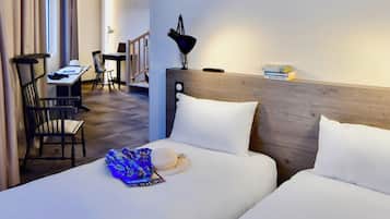 Family Room | 1 bedroom, premium bedding, pillowtop beds, individually furnished
