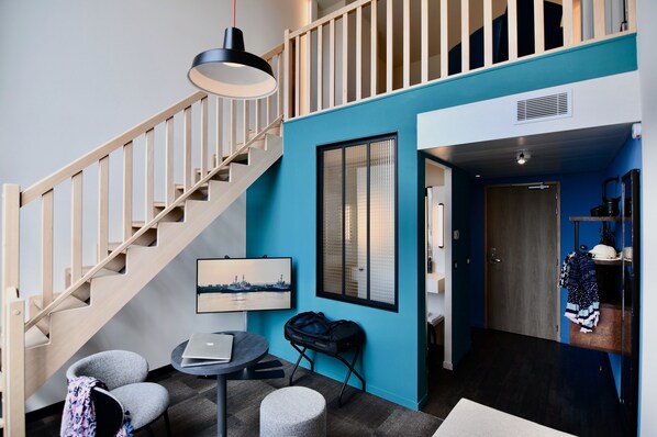 Duplex | Premium bedding, pillow-top beds, individually furnished, desk - ibis Styles Saint Nazaire Centre Gare (Saint-Nazaire)