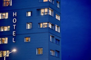 Exterior detail - ibis Styles Saint Nazaire Centre Gare (Saint-Nazaire)