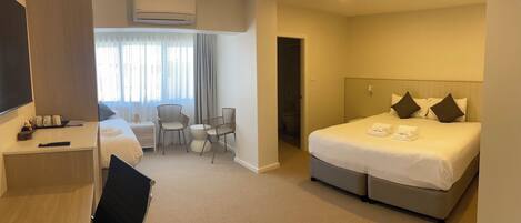 Free WiFi, bed sheets