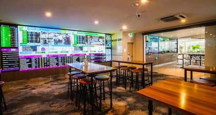 Belmont Hotel Lake Macquarie