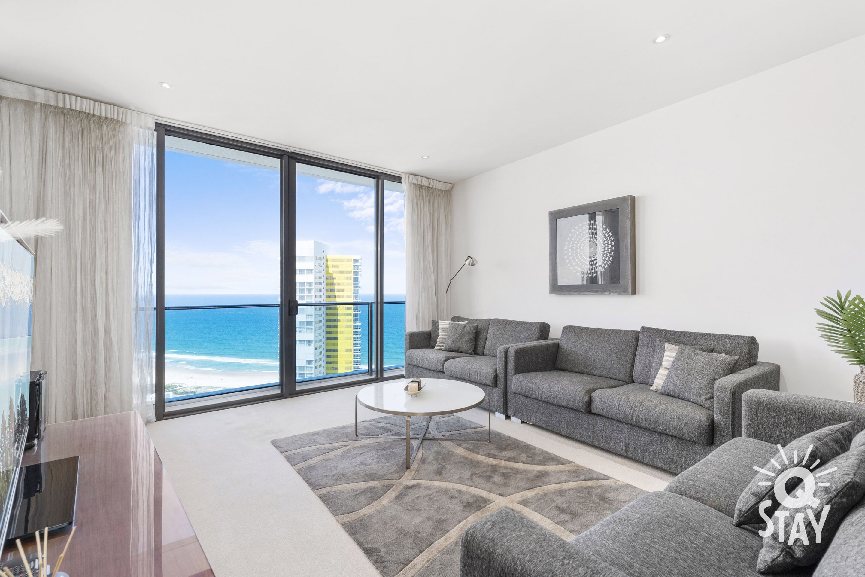 ♦️ Oracle – 4 Bedroom Sub Penthouse Ocean View — Q Stay