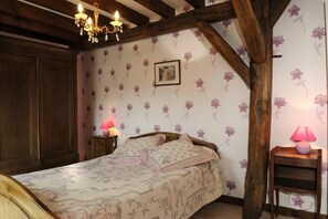 3 chambres, lit de bébé portatif, accès au Wi-Fi (inclus)