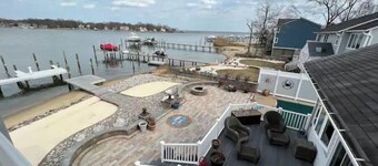 Annapolis Waterfront Oasis with Pool, Hot Tub & Piers with L2 EV Charger