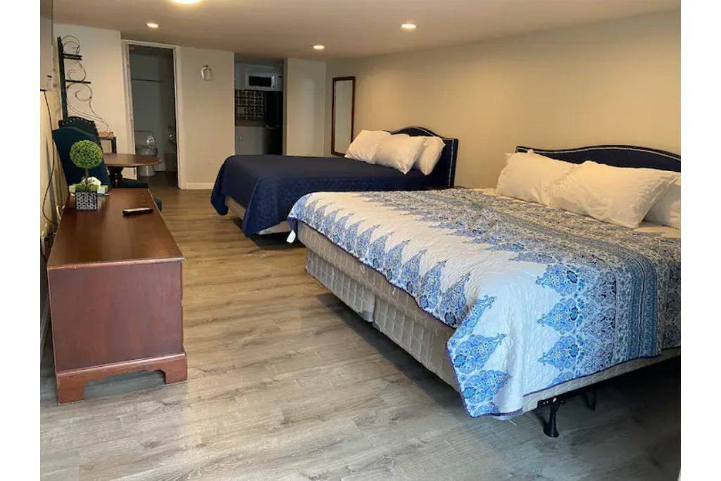 lovely 1-bedroom apartment with pool unit 1A