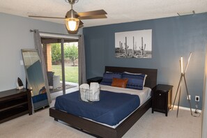 3 bedrooms, iron/ironing board, free WiFi, bed sheets