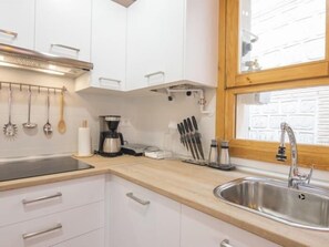Refrigerador, microondas, horno y lavavajillas