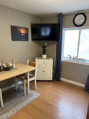 Dining - Farm - Stay (Sooke)
