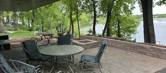 Cabins overlooking the lake Sakatah, bordering the state trail