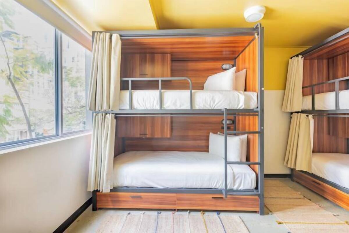 1 bedroom, hypo-allergenic bedding, iron/ironing board, free WiFi