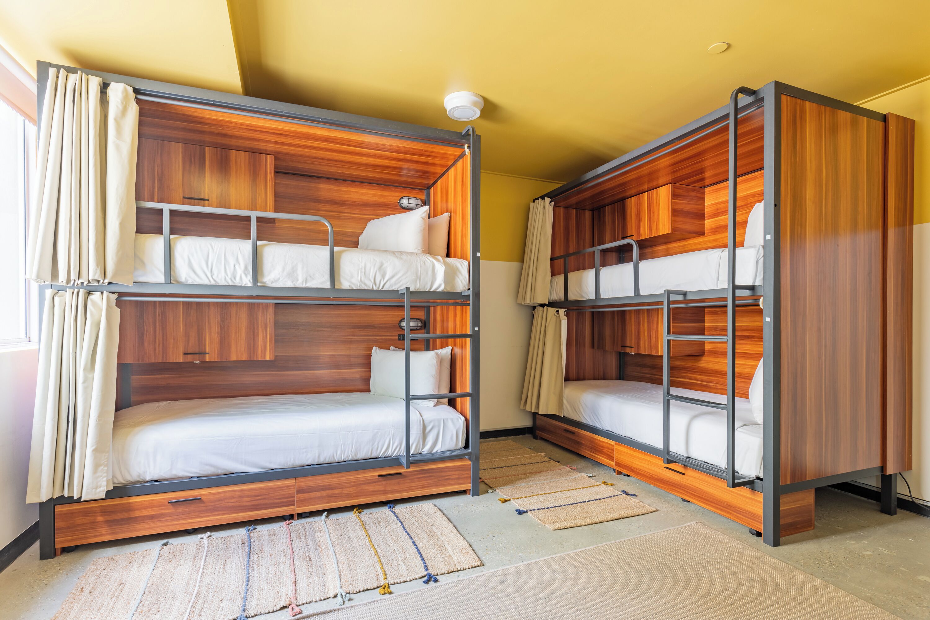 防敏寢具、熨斗/熨衫板、免費 Wi-Fi、床單