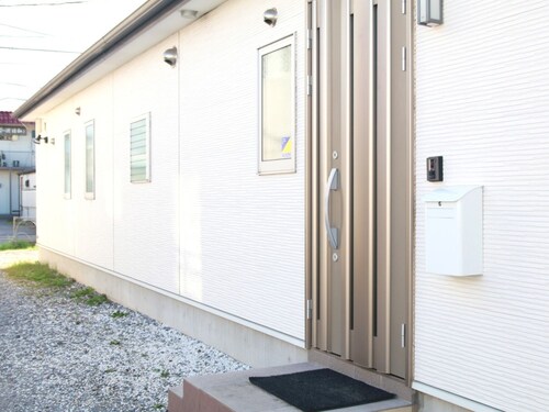 Room 2 Includes shuttle service to Makuhari Messe / Chiba Chiba