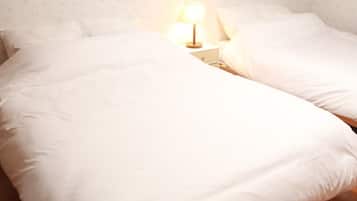 1 bedroom, desk, iron/ironing board, free WiFi