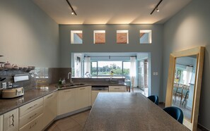 Luxury Villa | Private kitchen | Full-size fridge, microwave, dishwasher, coffee/tea maker