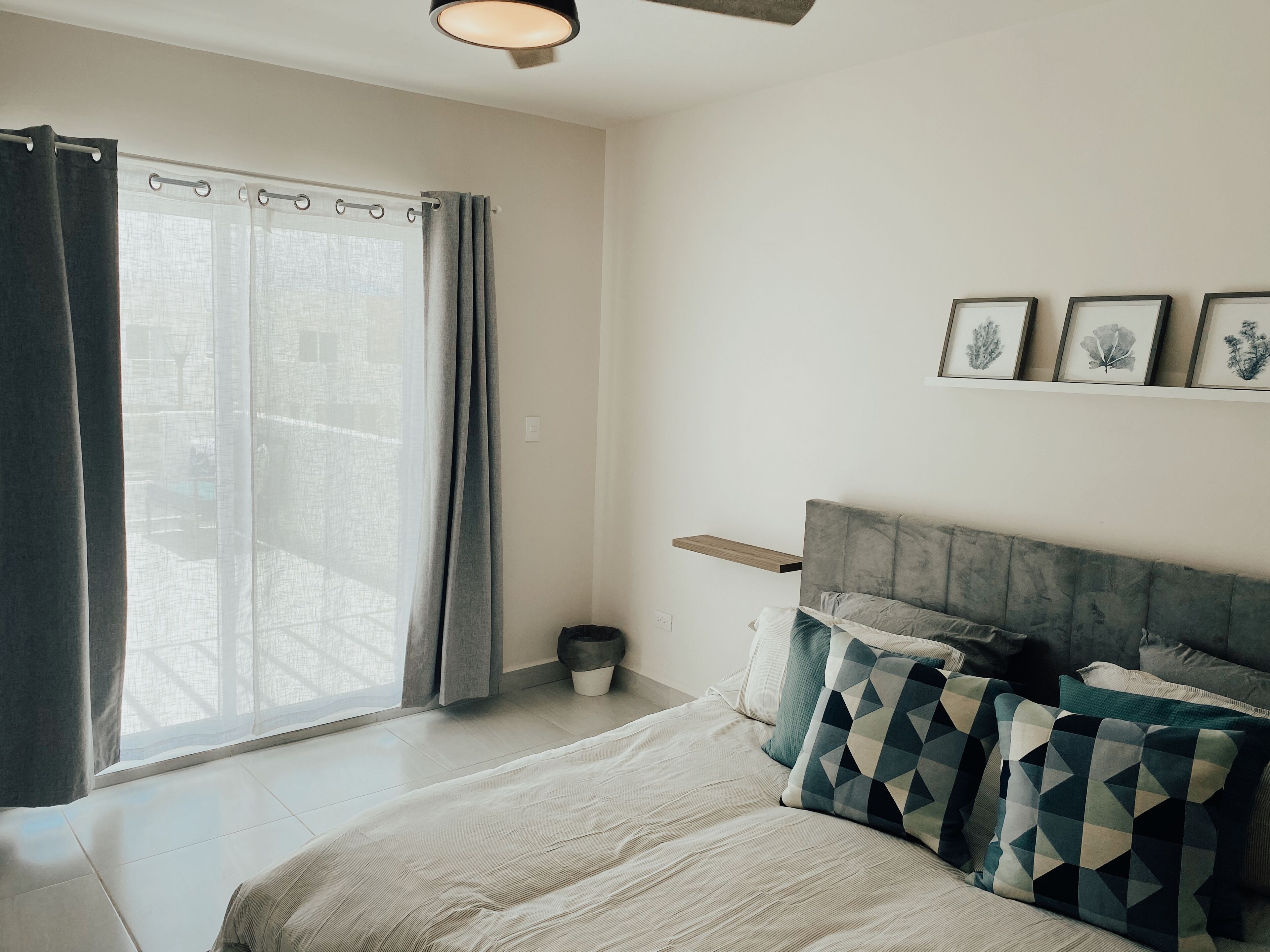 2-bedroom boutique condo with pool and Sea Views