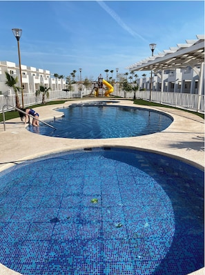 Piscine extérieure