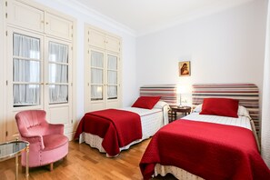 2 bedrooms, iron/ironing board, travel crib, free WiFi