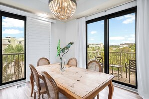 Dining - Even Keel- 3 bed/2.5 bath condo with Gulf Views (Walton County)