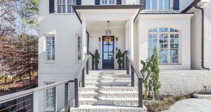 Stunning 7 Bedroom Buckhead Estate