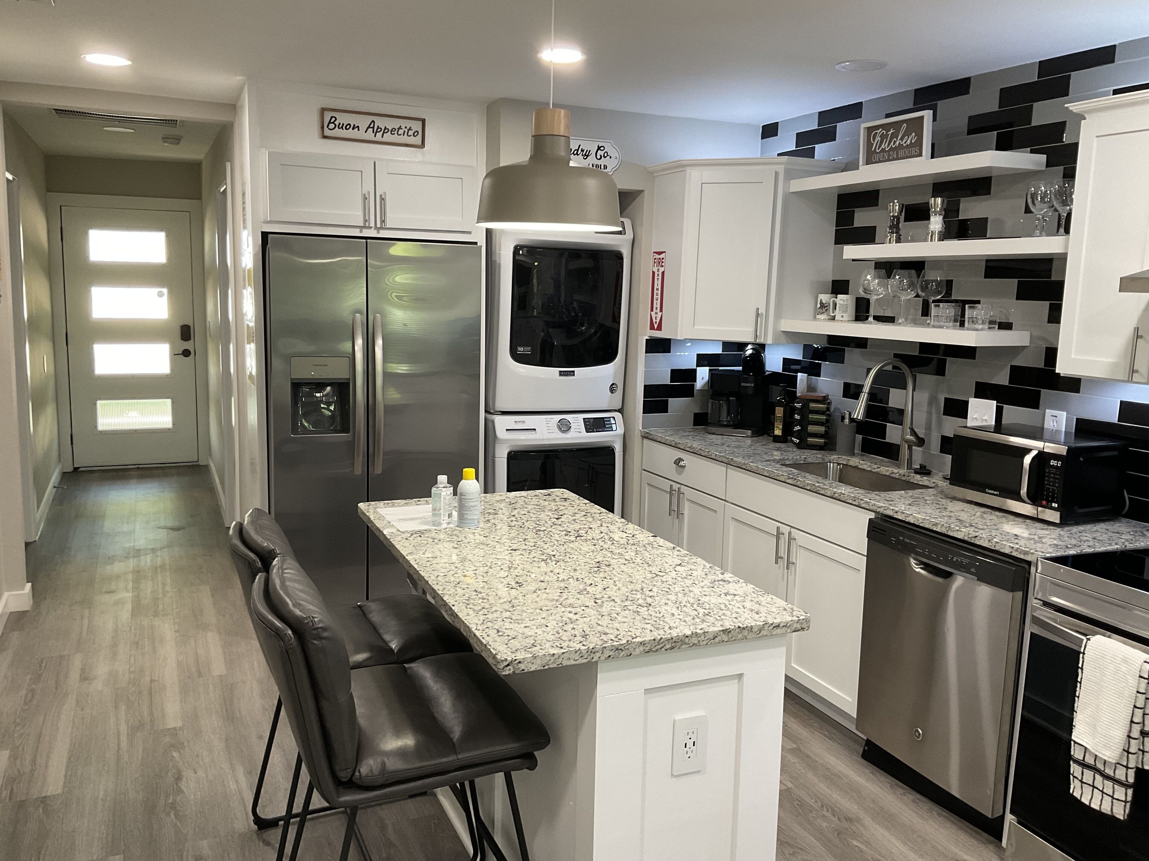 Amazing! ATnT Stadium Rangers New Ball Park, Six Flags, Hurricane Harb Tex Live!