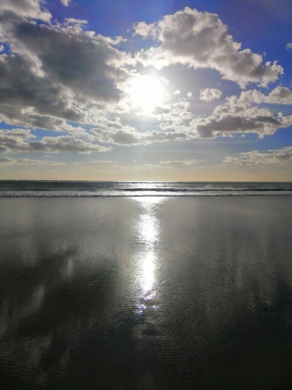 Beach nearby, sun-loungers