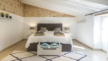 3 dormitorios, tabla de planchar con plancha, Internet gratis