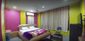 Habitación doble Deluxe | Wifi gratis y ropa de cama