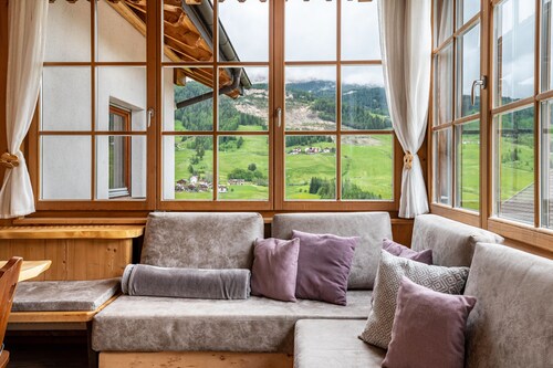 Apartment 'Paracia Pec' with Access to Ski Slopes, Mountain View, Balcony & Wi-Fi