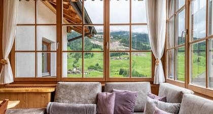 Apartment 'Paracia Pec' with Access to Ski Slopes, Mountain View, Balcony & Wi-Fi