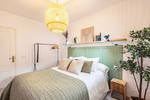 2 habitaciones, tabla de planchar con plancha y wifi gratis 