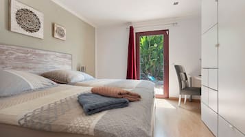 2 slaapkamers, een strijkplank/strijkijzer, gratis wifi, beddengoed