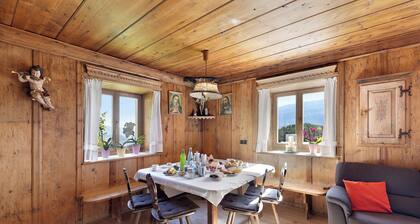 Appartement 'Moar im Rumsein - Saltenblick' avec vue sur les montagnes, Wi-Fi et jardin