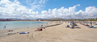 Holiday Home 'Duplex Amuley Mar' with Private Terrace, Pool & Wi-Fi