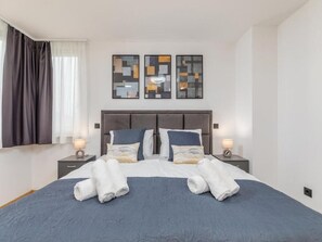 3 Schlafzimmer, Bügeleisen/Bügelbrett, Internetzugang, Bettwäsche