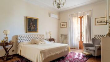 5 Schlafzimmer, Bügeleisen/Bügelbrett, kostenloses WLAN, Bettwäsche