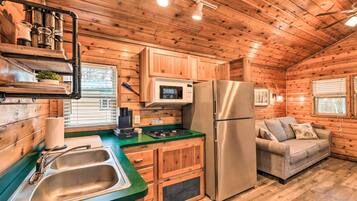 Fridge, microwave, coffee/tea maker, toaster